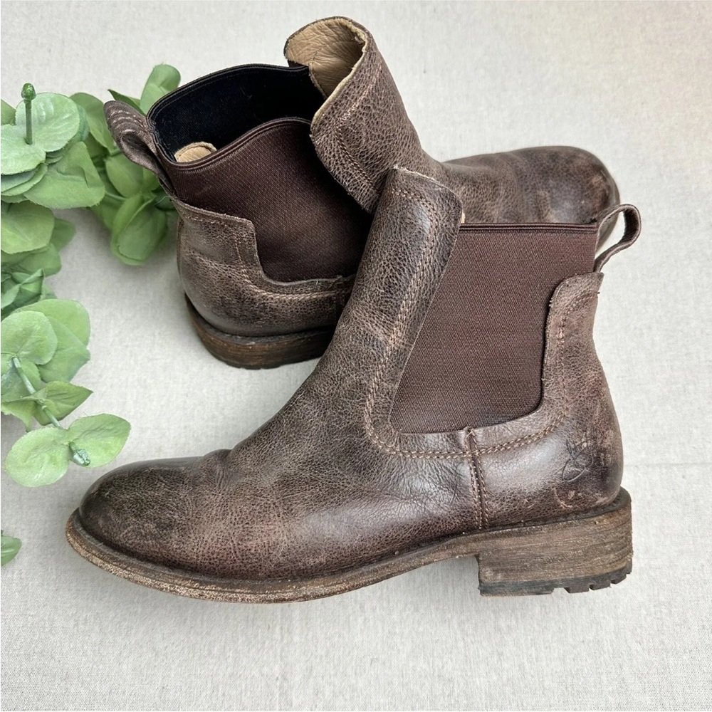 John Fluevog Chelsea Boots Brown Distressed Leather Pull On Women’s Size 8W